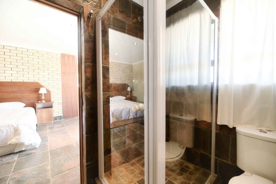 4 Bedroom Property for Sale in Pearly Beach Western Cape